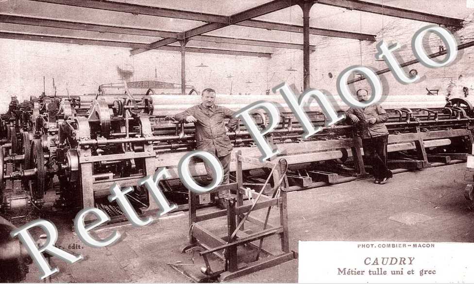 metier tulle uni et grec