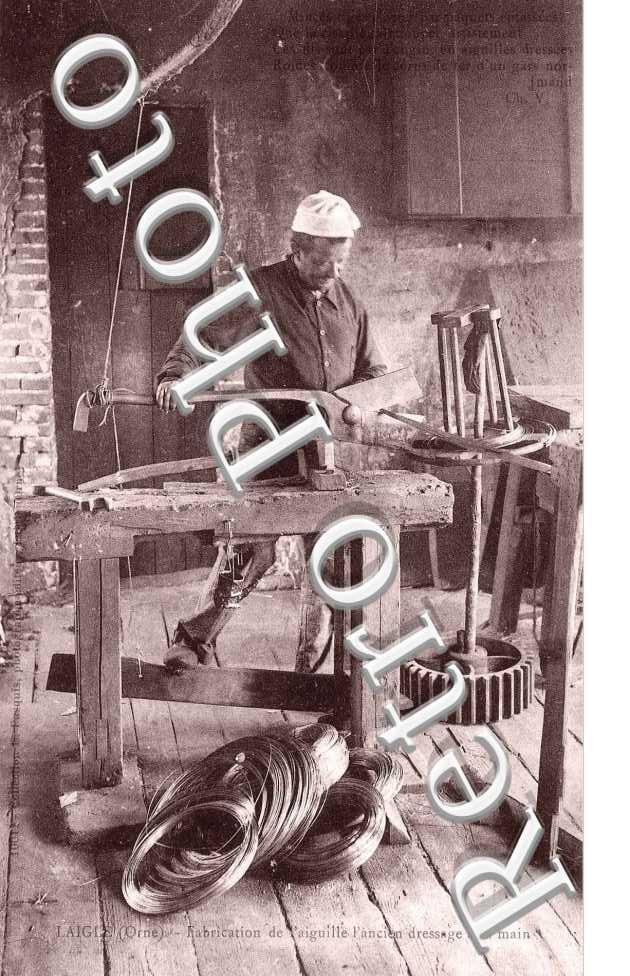 fabrication de l'aiguille, l'ancien dressage a la main
