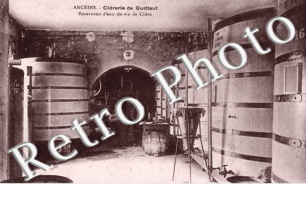 Cidrerie de Guittaut, Reservoirs d'eau de vie de Cidre