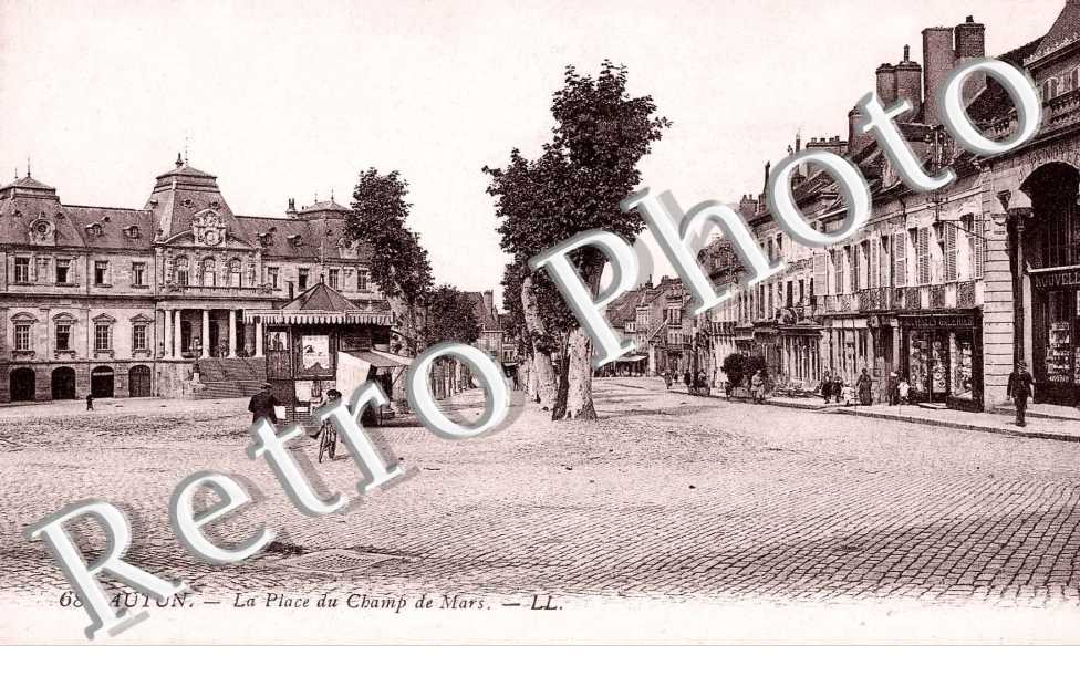 la Place du champ de mars