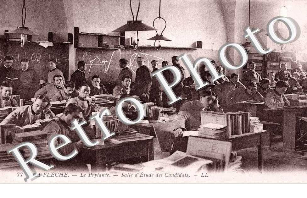 Prytanee militaire - Une salle d'etude des candidats