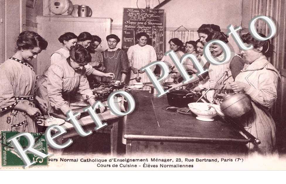 Cours Normal Catholique d'Enseignement Menager, Rue Bertrand