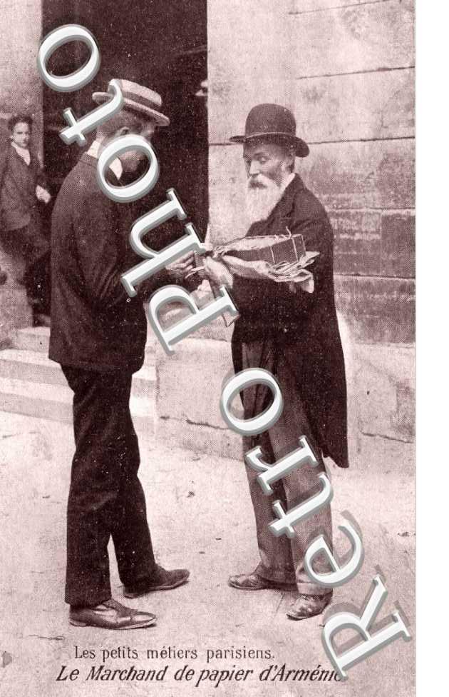 LE MARCHAND DE PAPIER D'ARMENIE 