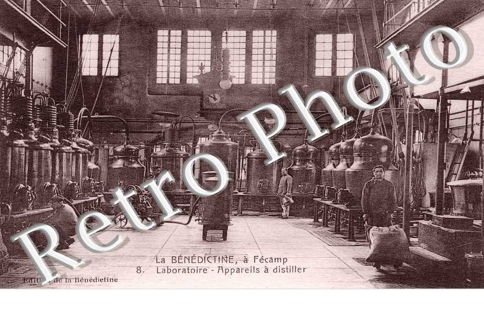 la Bénédictine Laboratoire Appareils à distiller