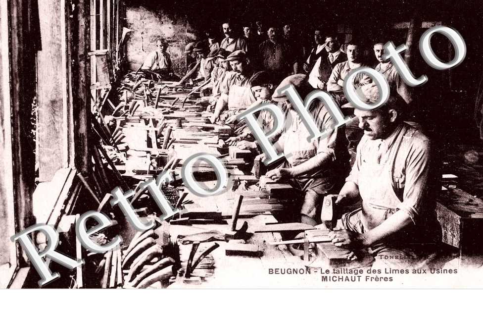 Le Taillage des limes aux Usines Michaut Freres
