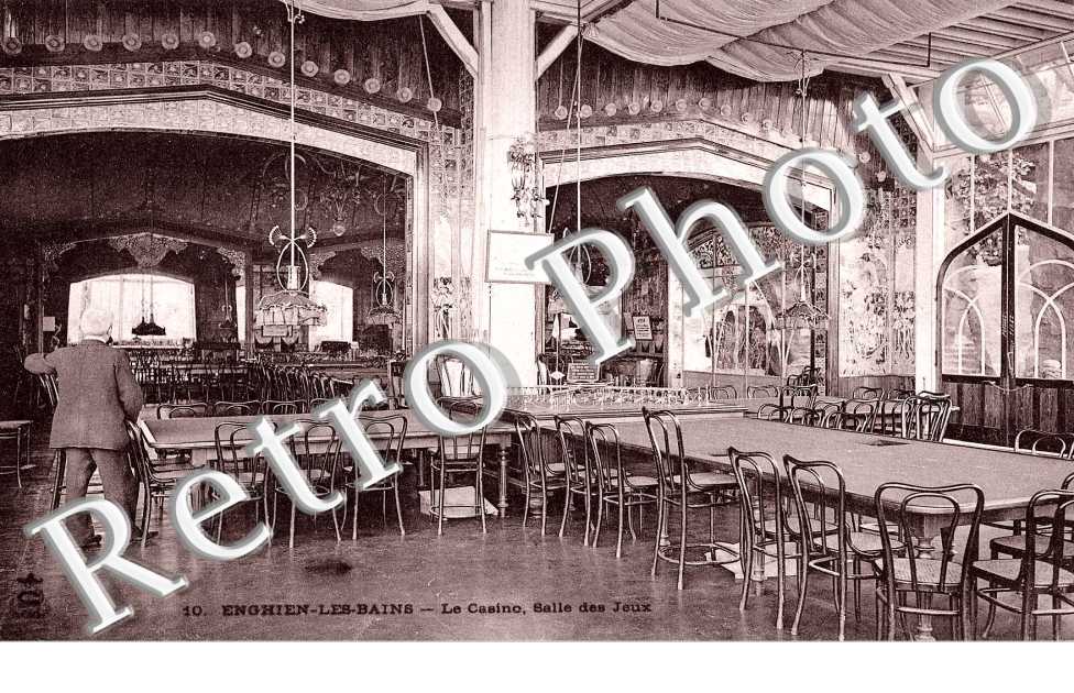 SALLE DE JEUX 