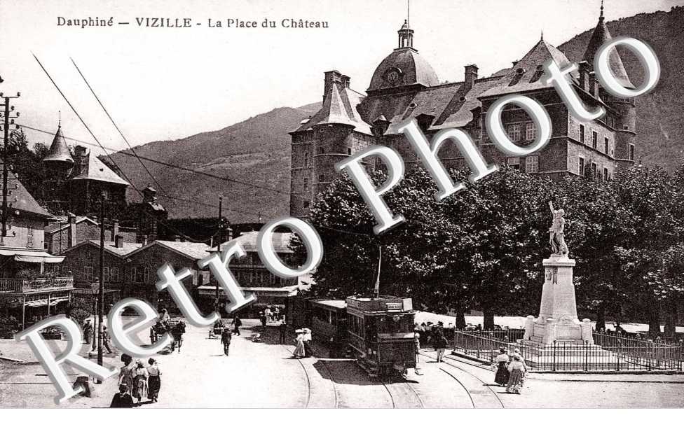 la place du chateau ( tramway )