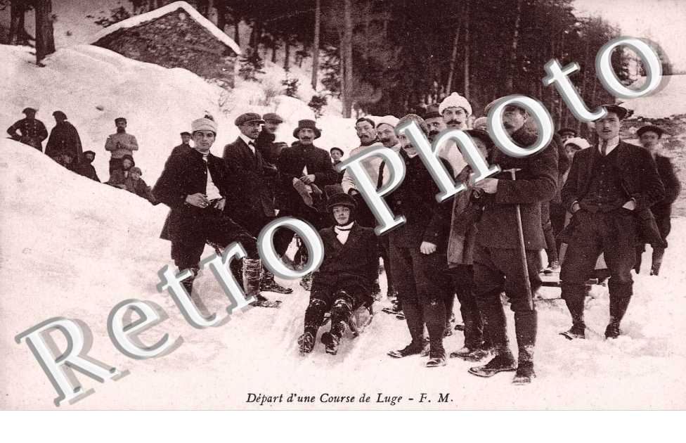 Depart d'une course de luge