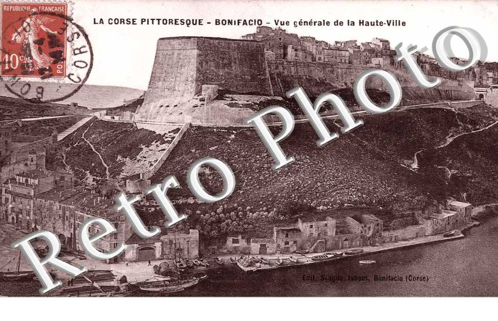 Vue generale de la haute-ville