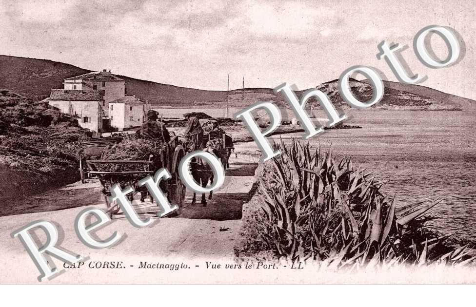 Cap Corse  Vue vers le port