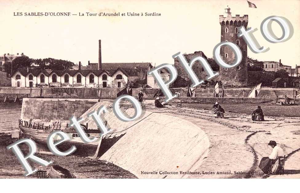 LA TOUR D'ARUNDEL ET USINE A SARDINE