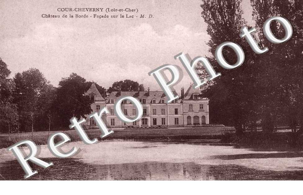 chateau de la Borde, facade sur le Lac