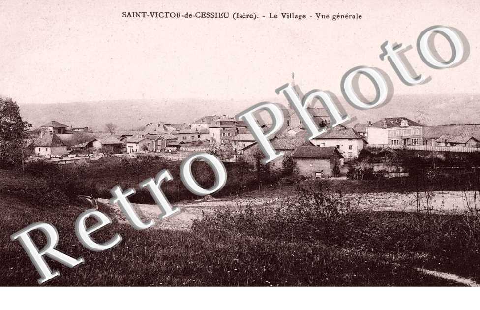 LE VILLAGE VUE GENERALE