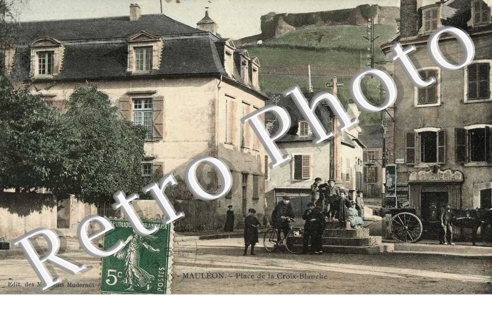 place de la Croix Blanche 
