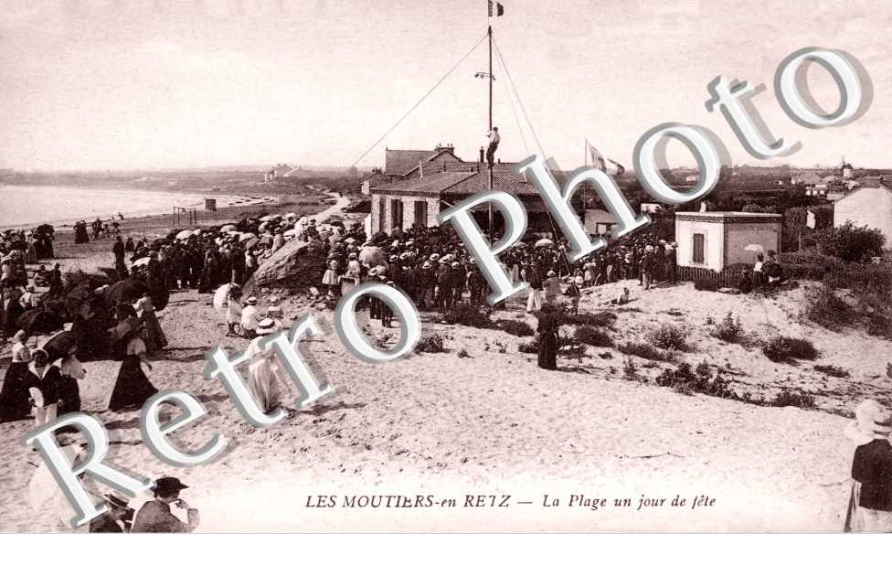 la plage un jour de fete