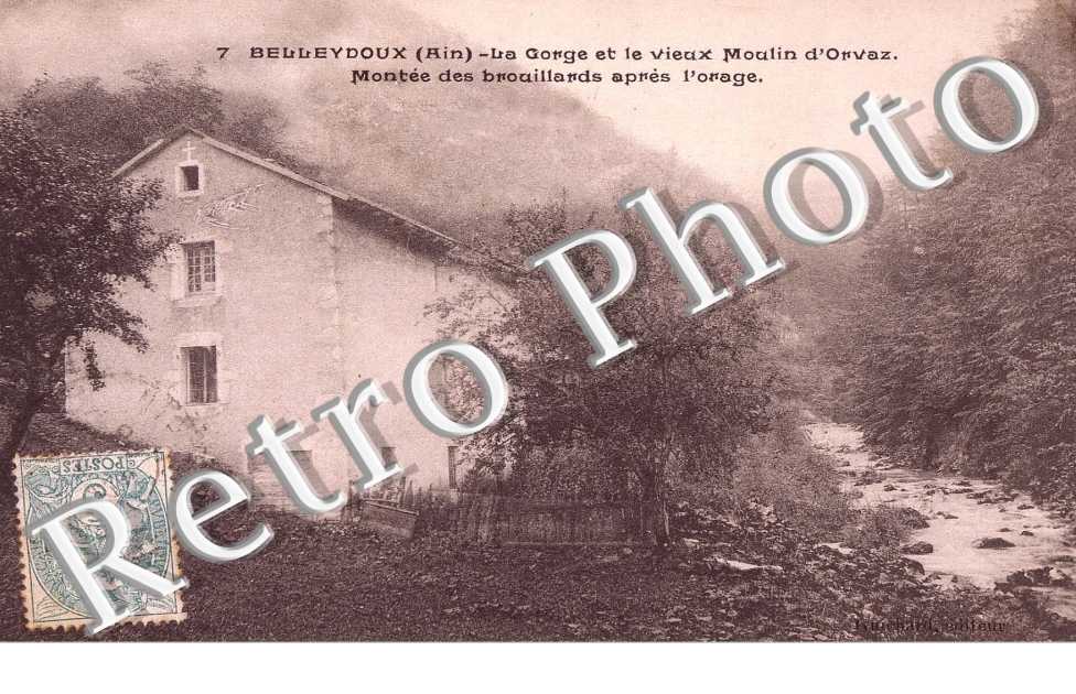 la gorge et le vieux moulin d'Orvaz. Montee des brouillards apres l'orage