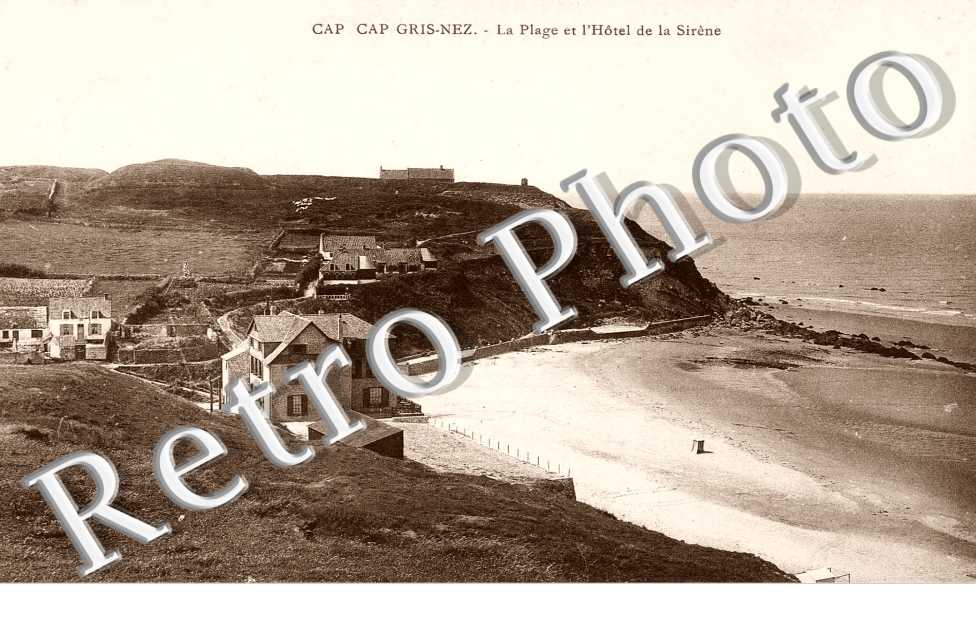 cap Gris-Nez, la plage et l' hotel de la Sirene
