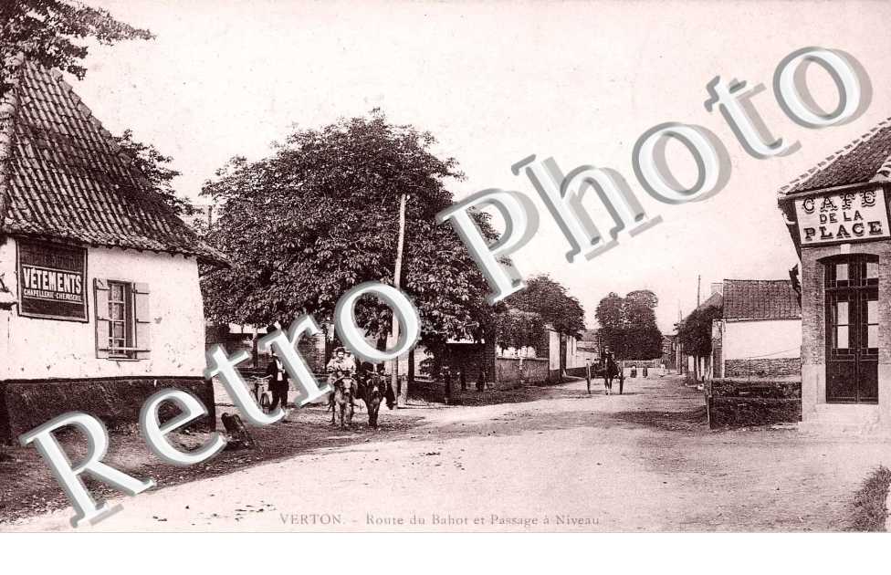 Route du Bahot et passage a niveau