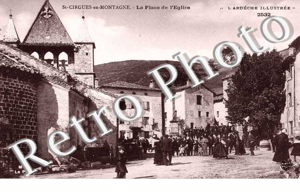 La place de l'eglise
