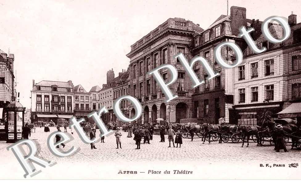 Place du Theatre