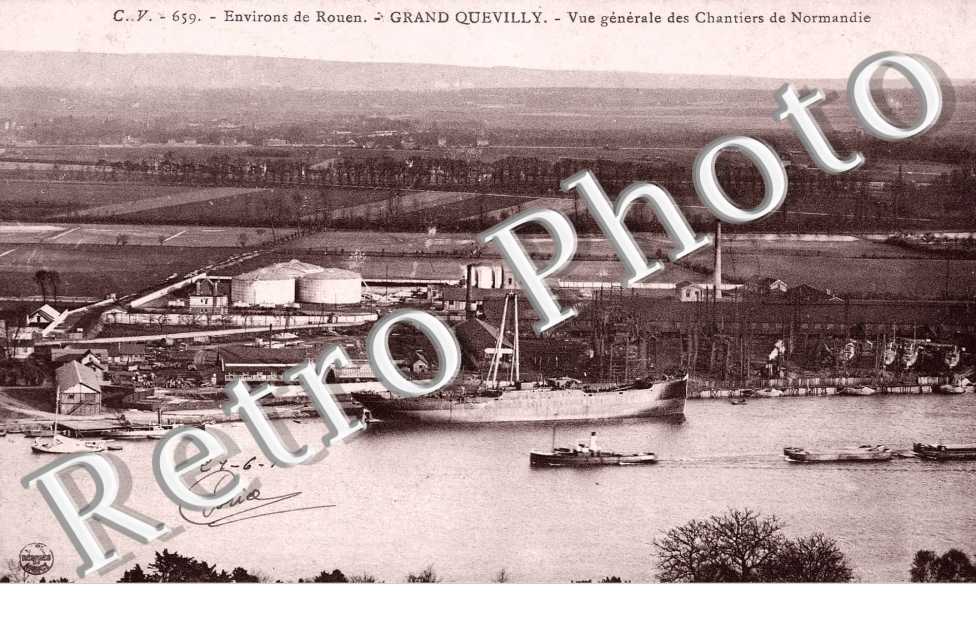 Vue generale des chantiers de Normandie - bateau