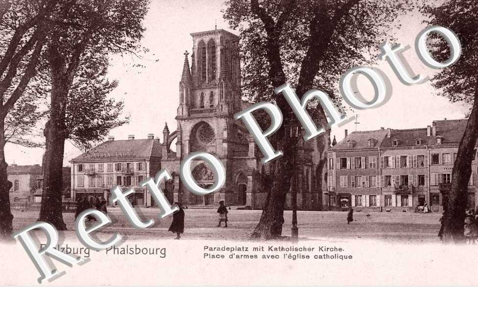 place d'armes avec l'eglise catholique - Nels serie 156 n° 6