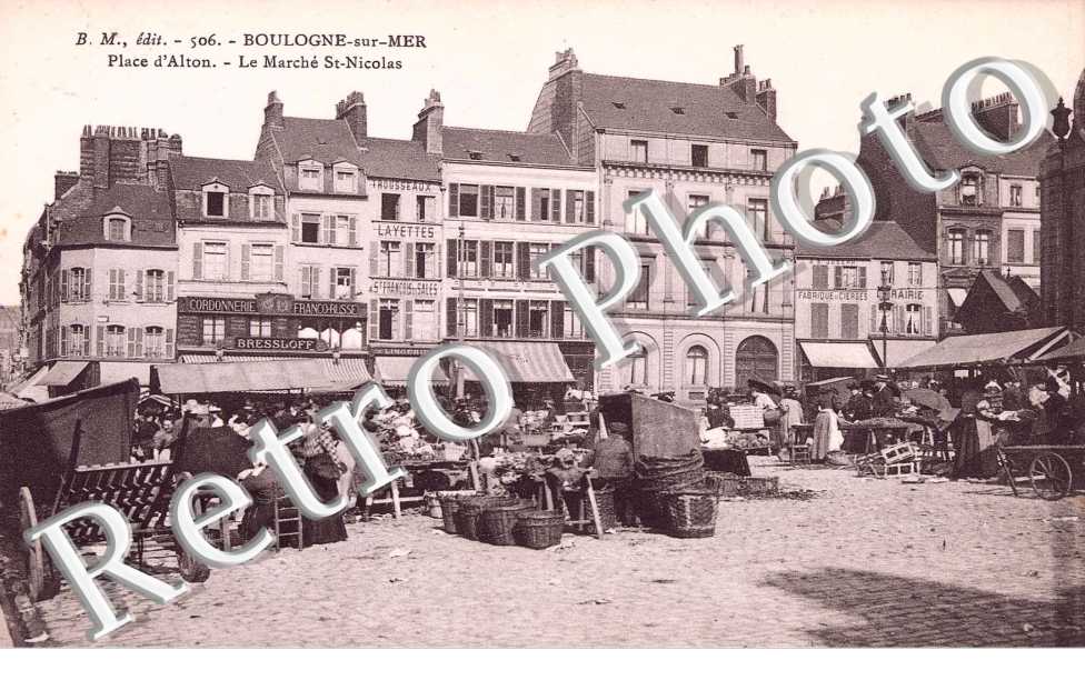 PLACE D'ALTON LE MARCHE ST NICOLAS
