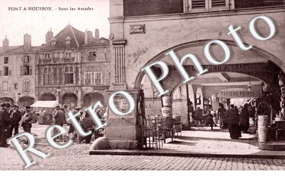 Sous les Arcades