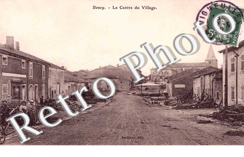 LE CENTRE DU VILLAGE