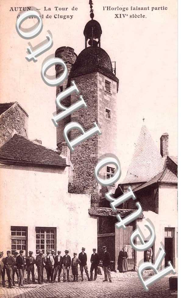 LA TOUR DE L'HORLOGE