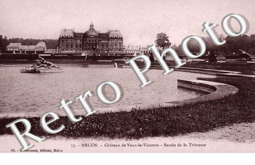 CHATEAU DE VAUX LE VICOMTE BASSIN DE LA TRITONNE
