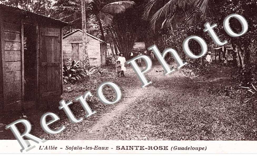 L'ALLEE SOFAIA-LES-EAUX SAINTE-ROSE (GUADELOUPE)