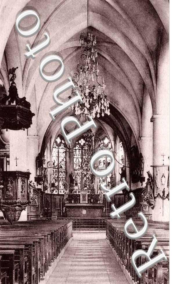 Interieur de l'eglise