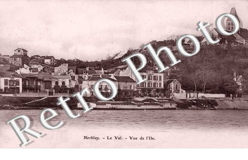 Le Val vu de l'Ile