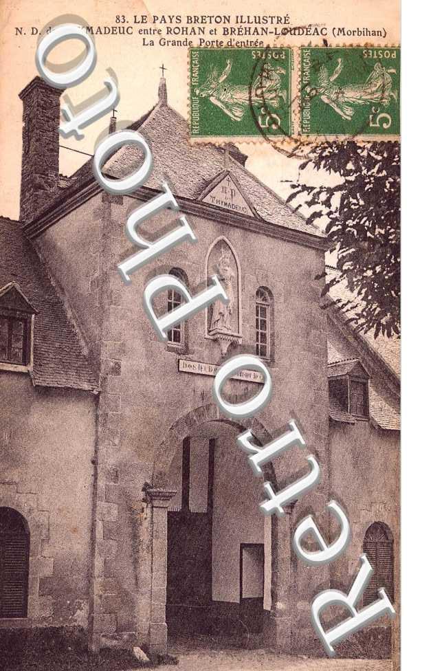 Notre Dame de thymadeuc - la grande porte d'entree