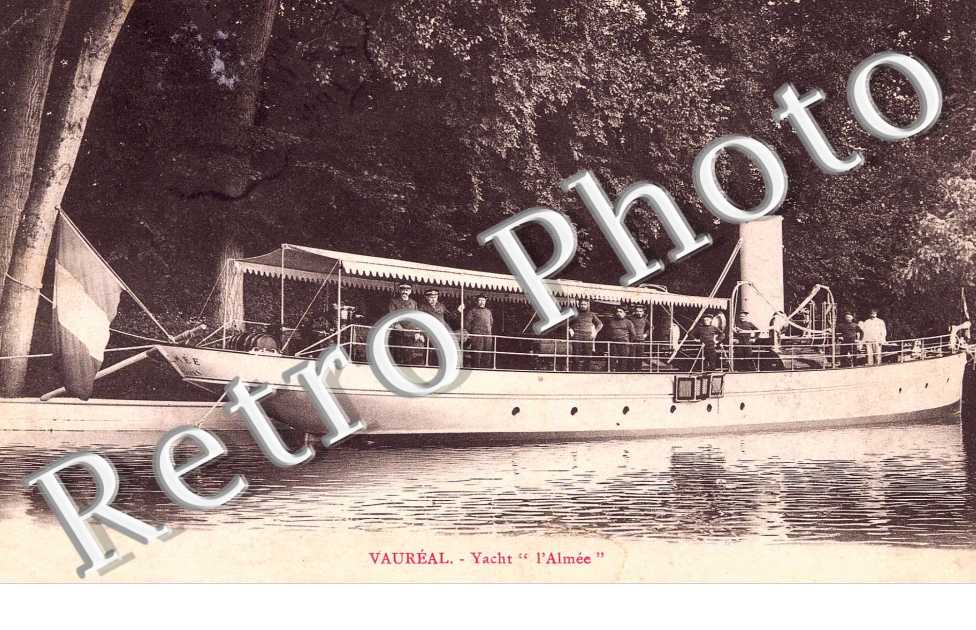 yacht "l'Almee"