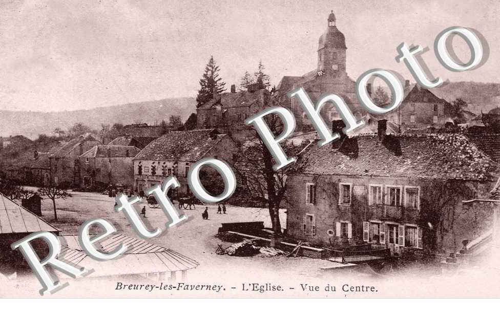 L'eglise - Vue du centre