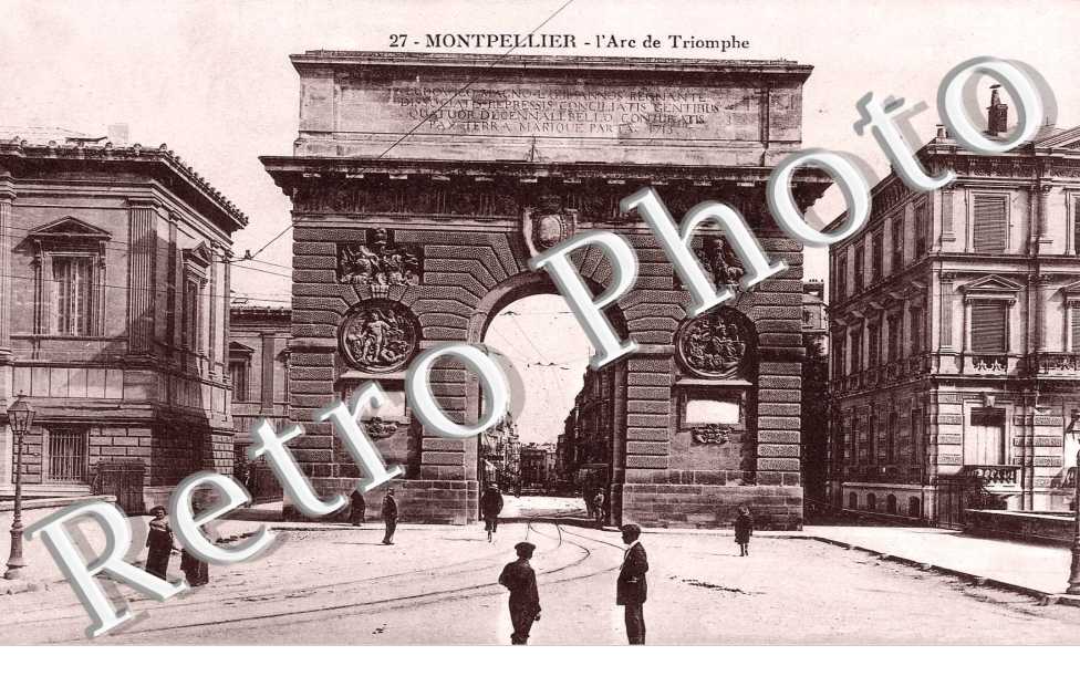 L'ARC DE TRIOMPHE