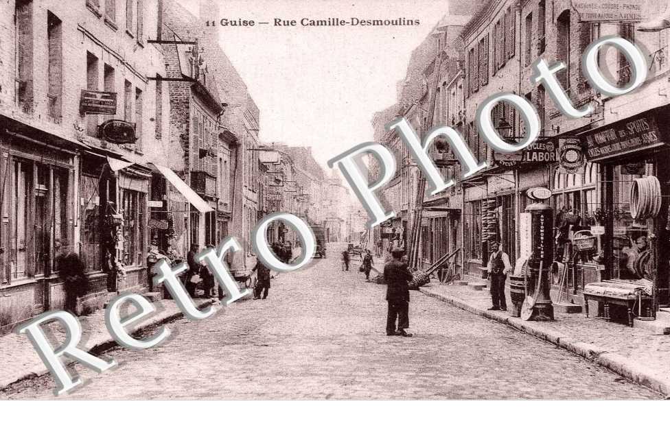 RUE CAMILLE DESMOULINS