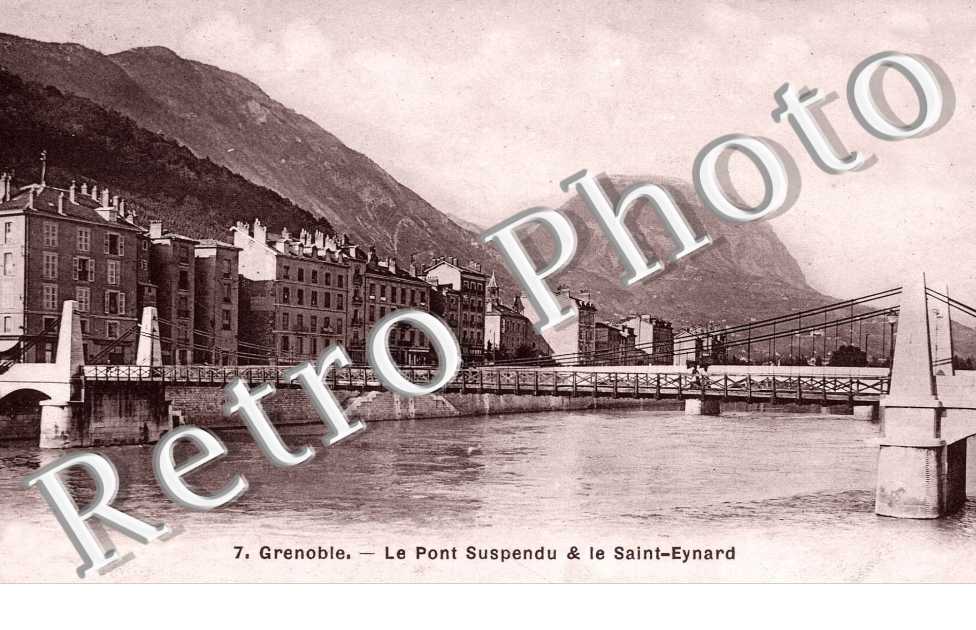 PONT SUSPENDU