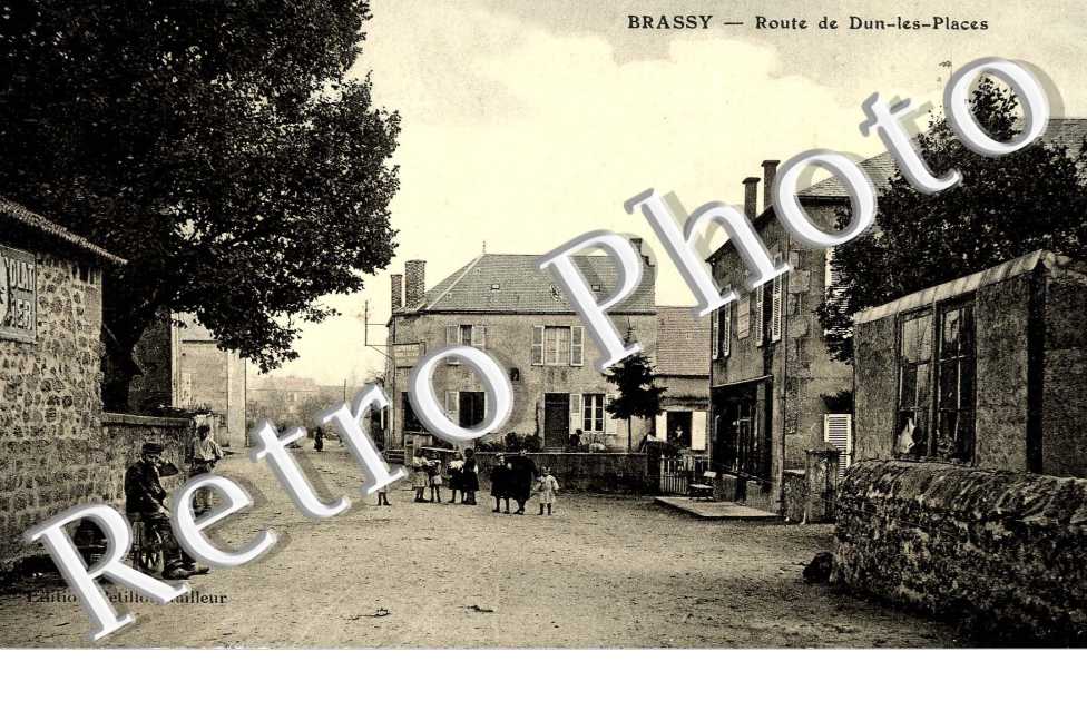 Route de Dun les Places