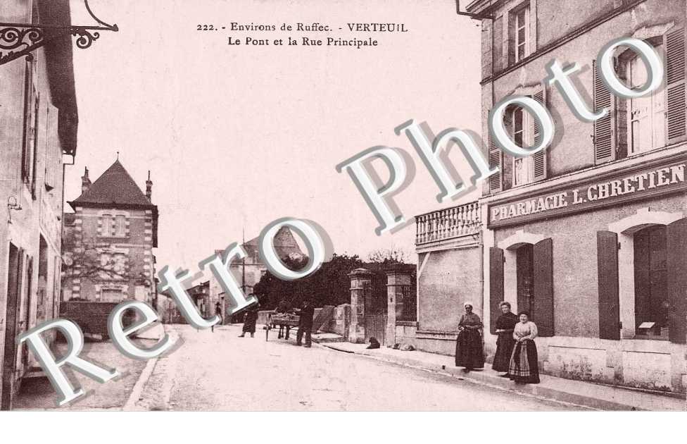 LE PONT ET LA RUE PRINCIPALE
