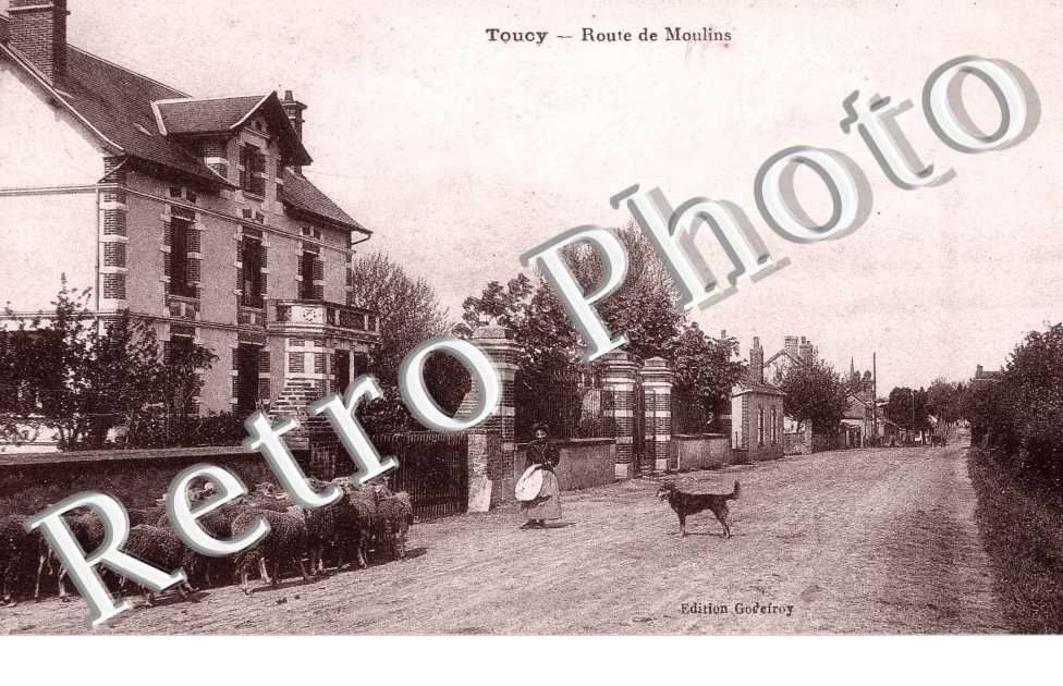 ROUTE DE MOULINS