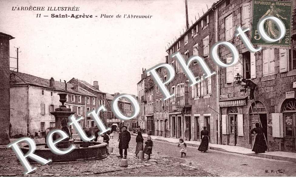 PLACE DE L'ABREUVOIR