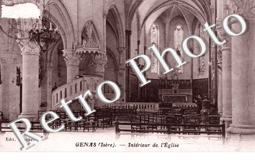 interieur de l'eglise