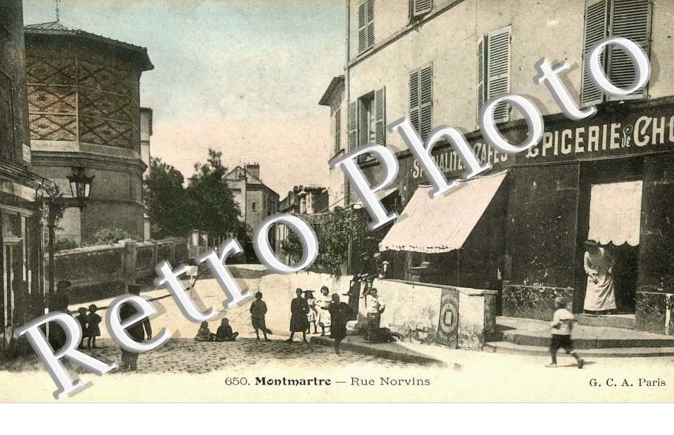 la rue Norvins