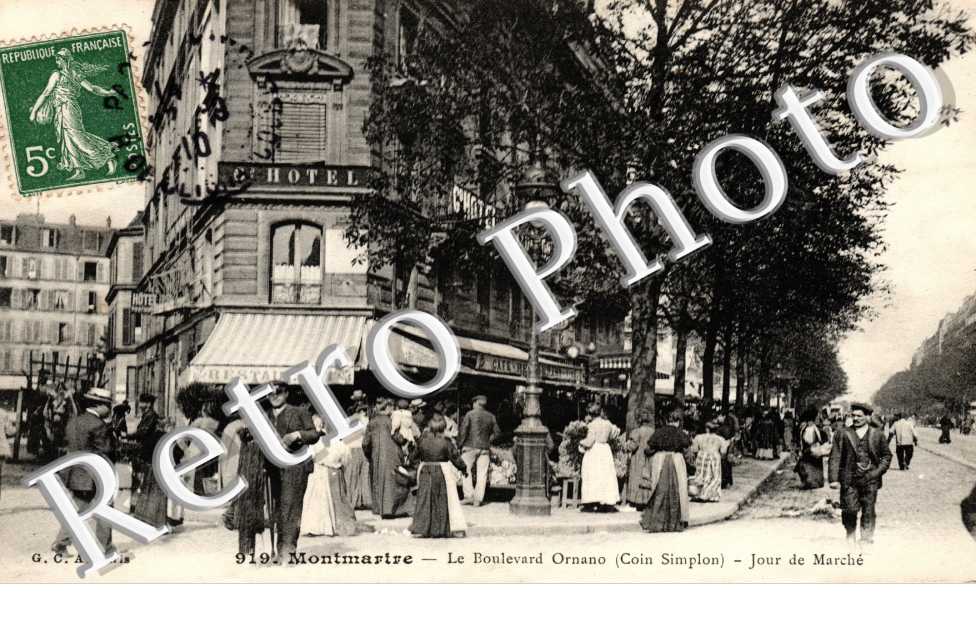 le Boulevard Ornano - Jour de Marché