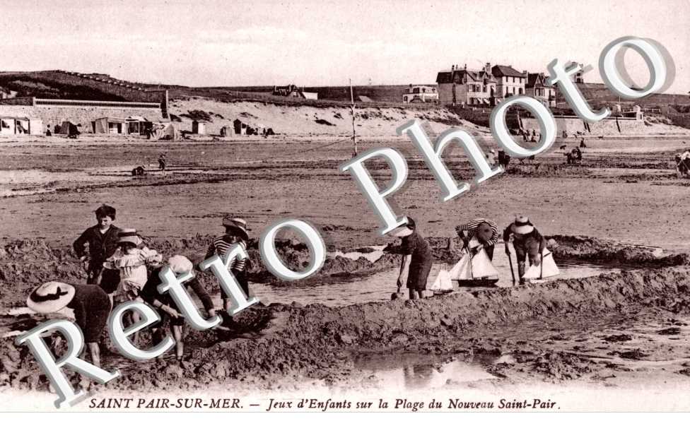 jeux d' enfants sur la plage du nouveau Saint-Pair