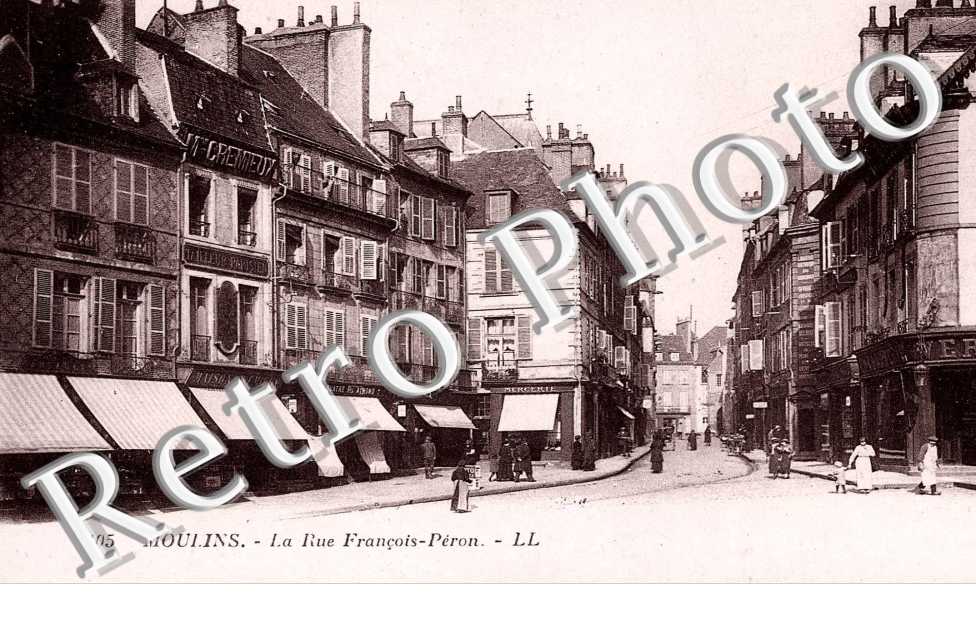 LA RUE FRANCOIS-PEROUX