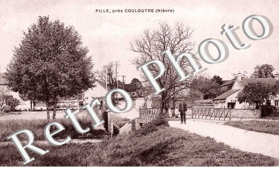 PILLE une vue du village
